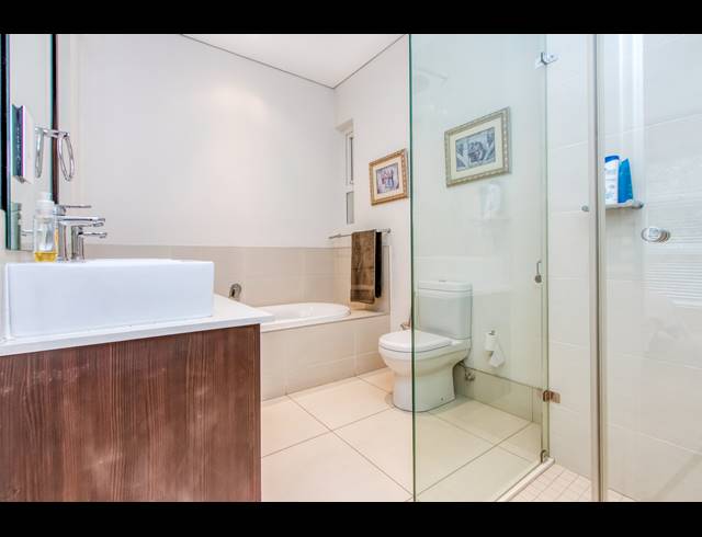 2 BEDROOM APARTMENT TO LET IN HYDE PARK